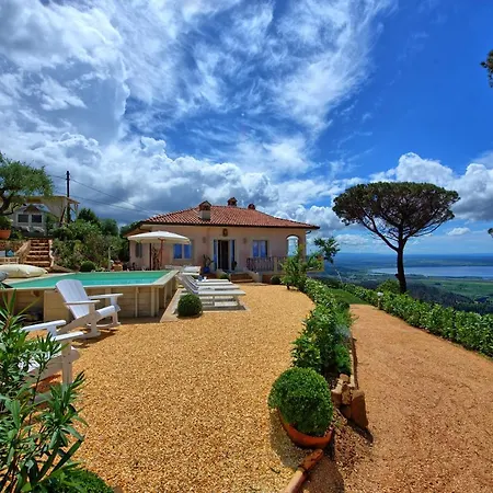 Casarosa Di Mariasole By Posarellivillas * Montigiano