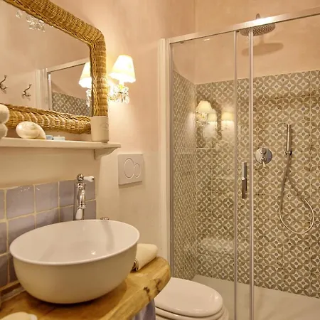 Casarosa Di Mariasole By Posarellivillas Villa